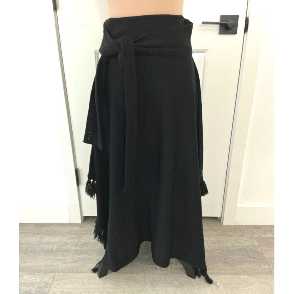 Chelsea & Theodore Black Knit Wrap Maxi Skirt M Asymmetrical Fringe Flaw